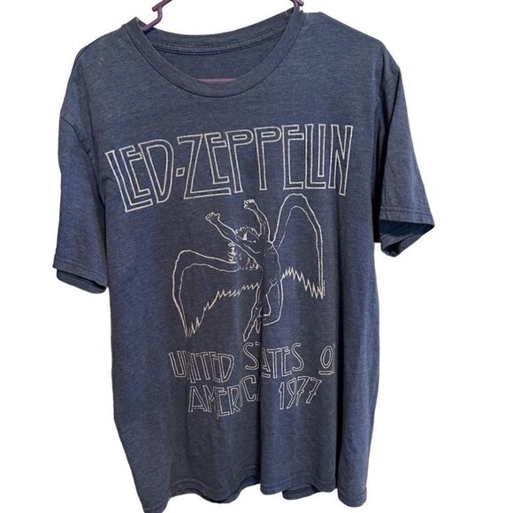 Led Zeppelin- Achilles Last Stand Grey Blue Short Sleeve T-shirt, Size Large - Picture 3 of 10
